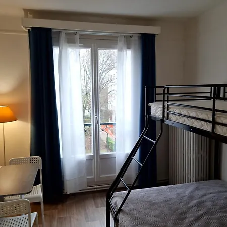 Chez Joseph Appartement Ville-dʼAvray